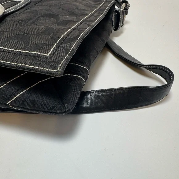Coach Signature Shoulder Bag Crossbody Black Monogram Canvas & Leather #10082 - Picture 9 of 11